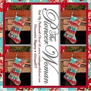 🦋 The Pioneer Woman (1) Red Roses Ruffle Christmas Stocking, 20"h